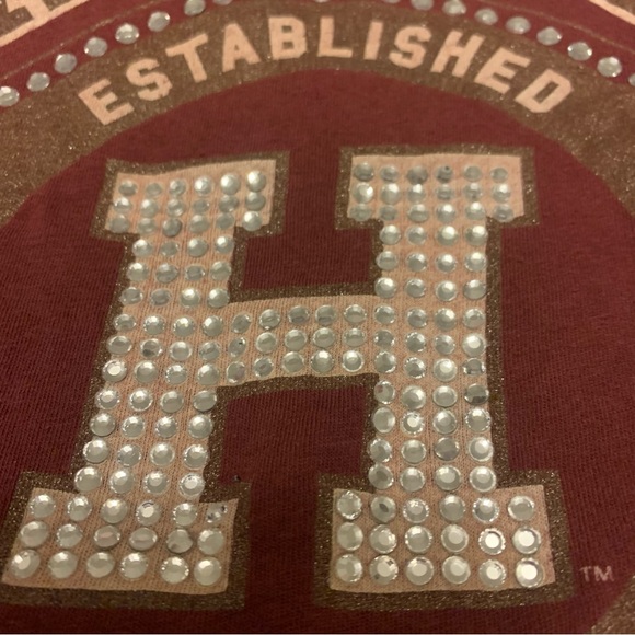Harvard University maroon t-shirt with gorgeous sparkly embellishments size M - Picture 4 of 9